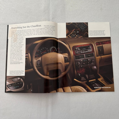 2000 Jeep Grand Cherokee SUV Car Sales Brochure Catalog Advertising Canadian