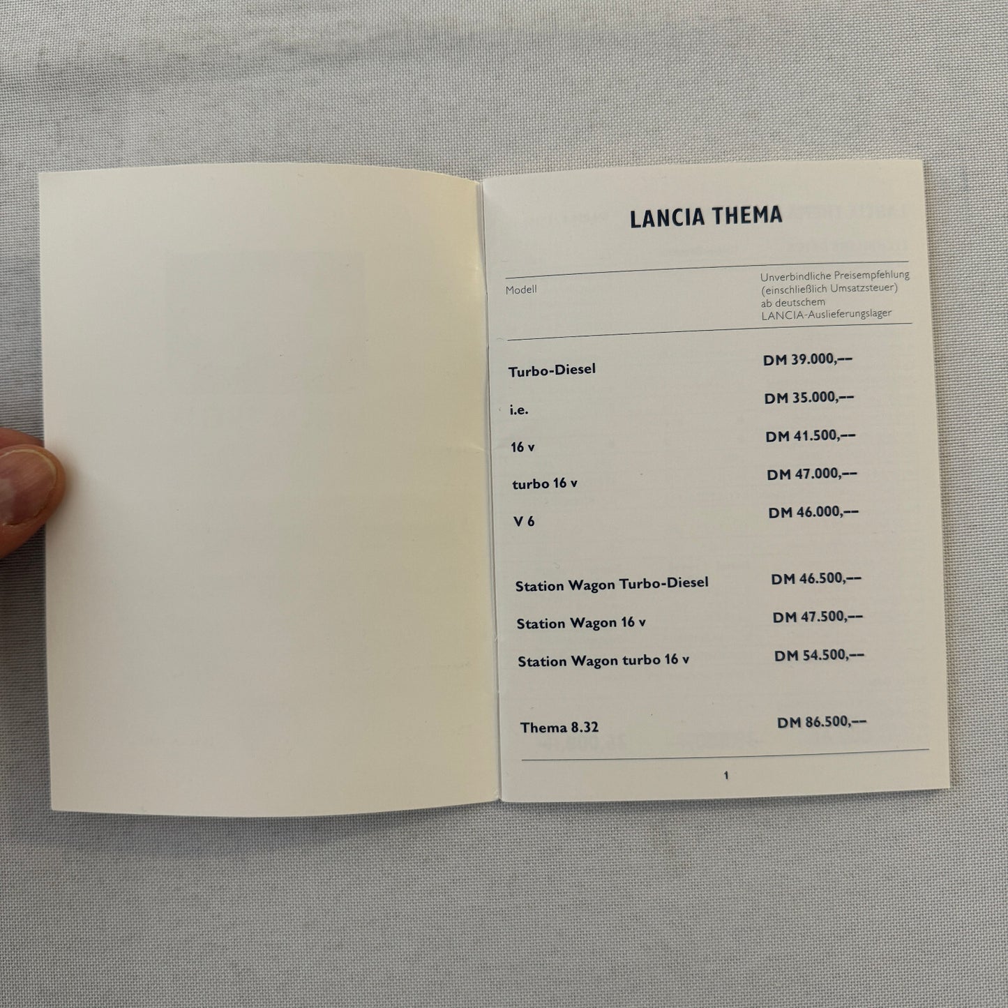 1990 Lancia Thema Technical Data Price List Brochure European German 8.32 Wagon