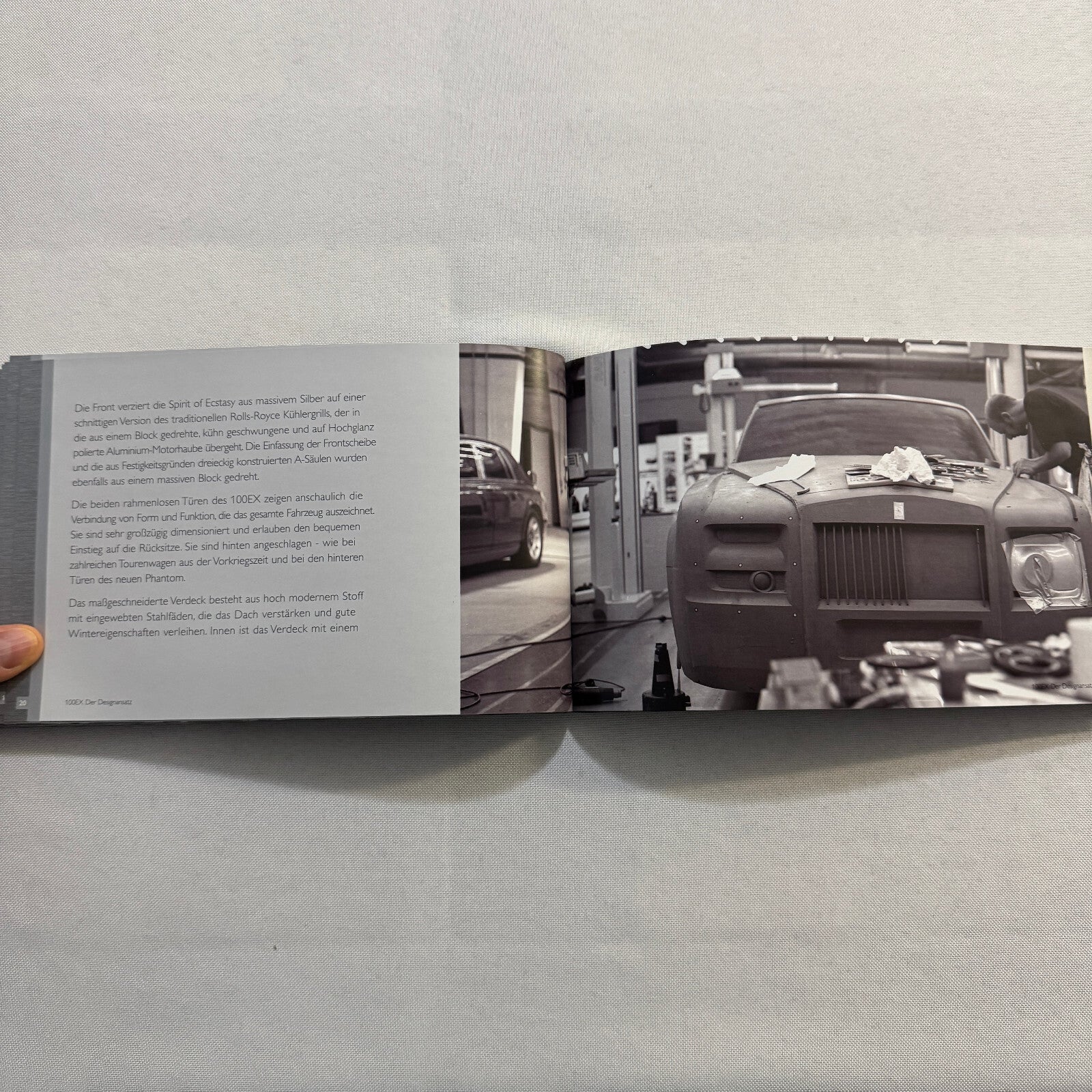 Rolls Royce 100EX Convertible Concept Car Press Kit Photo CD Hardbound German