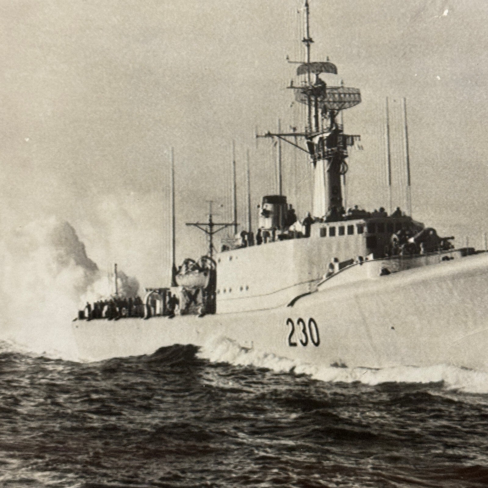 Royal Canadian Navy Ship HMCS Margaree Vintage Press Photo Photograph 1958 Boat