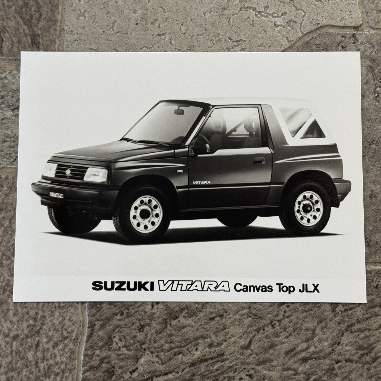 Suzuki Vitara Canvas Top JLX Factory Press Photo Photograph Suzuki Sidekick
