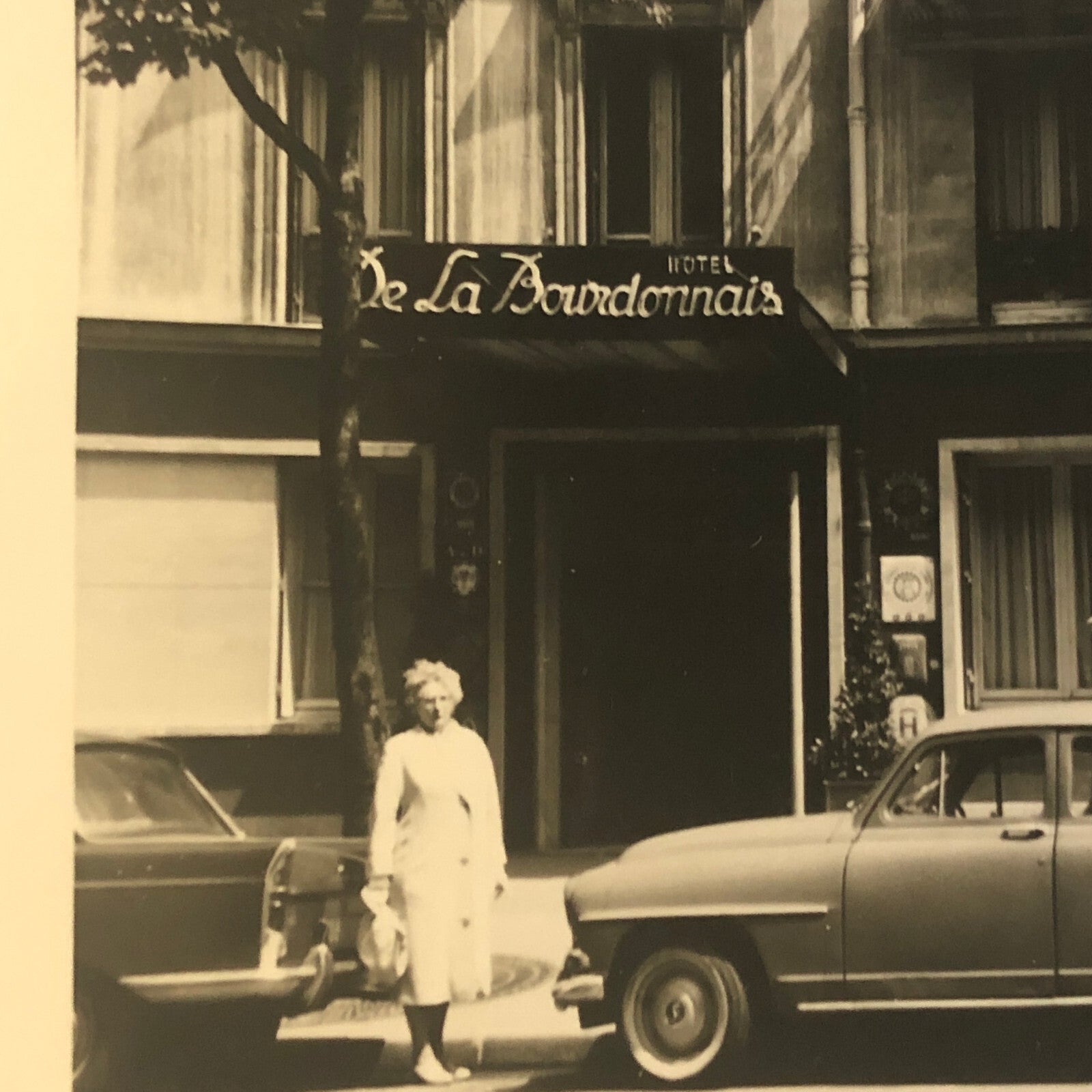 Vintage Photo Photograph Cars on Street France French ? Tag AL22SM1