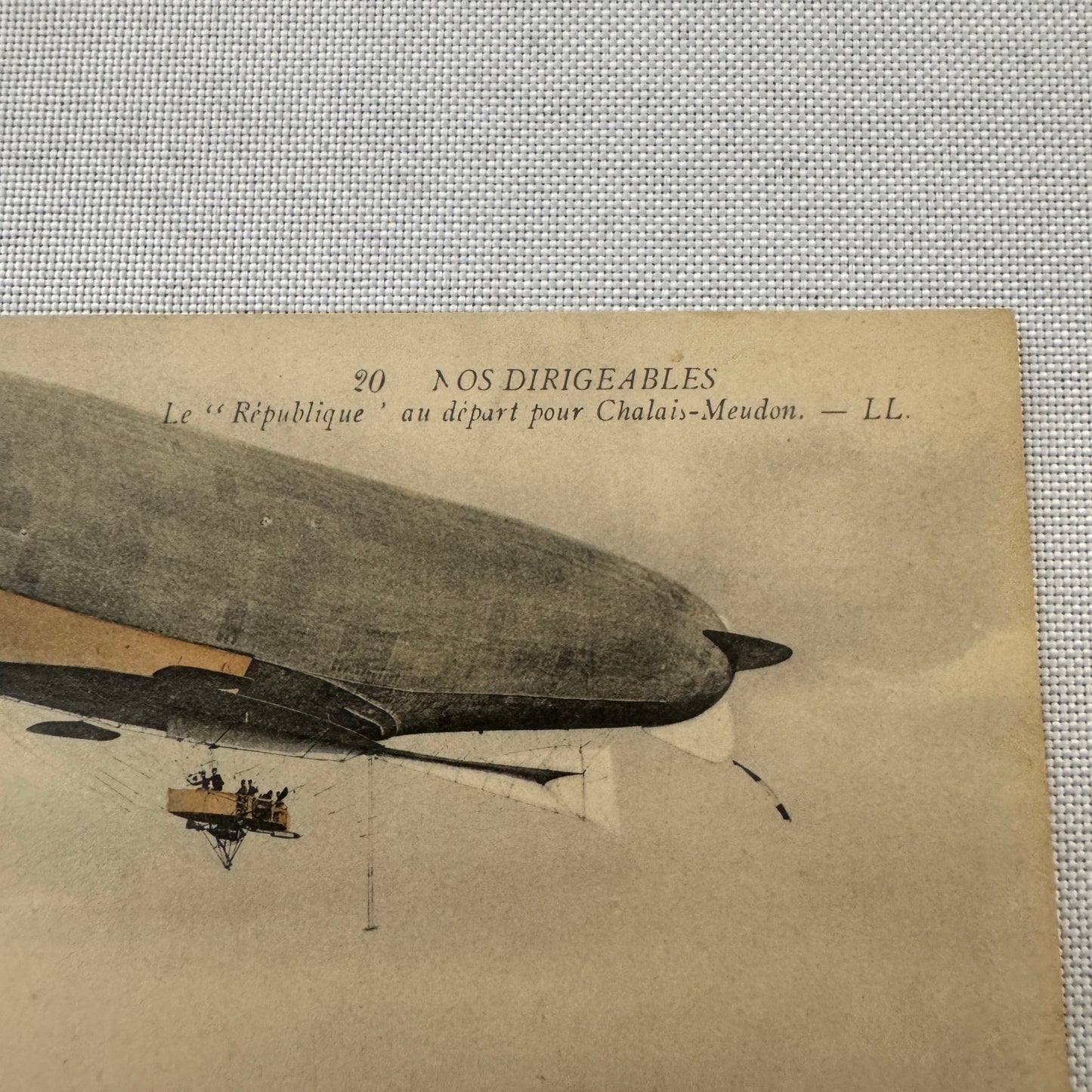 Vintage Zeppelin Airship Dirigible Postcard Post Card French Le Republique
