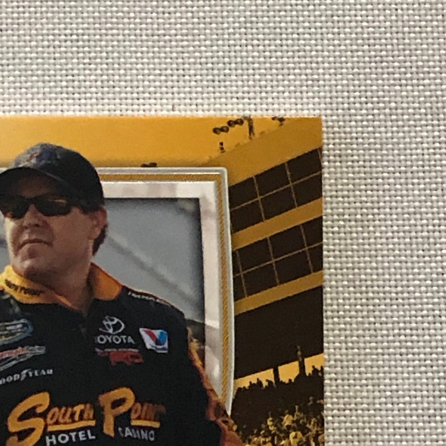 2011 Press Pass Fanfare Brendan Gaughan Race Used Tire Relic Nascar Card /199
