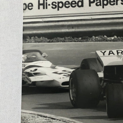 Vintage Racing Photo Photograph Peter Gethin BRM McLaren Denny Hulme 1972
