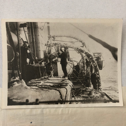 Press Photo Photograph Japanese Military Cruiser Boat Ship Sailors Shabghaikan