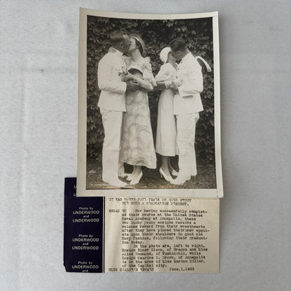 Military Cadets Kiss at Graduation Naval Academy Anapolis Press Photo 1933
