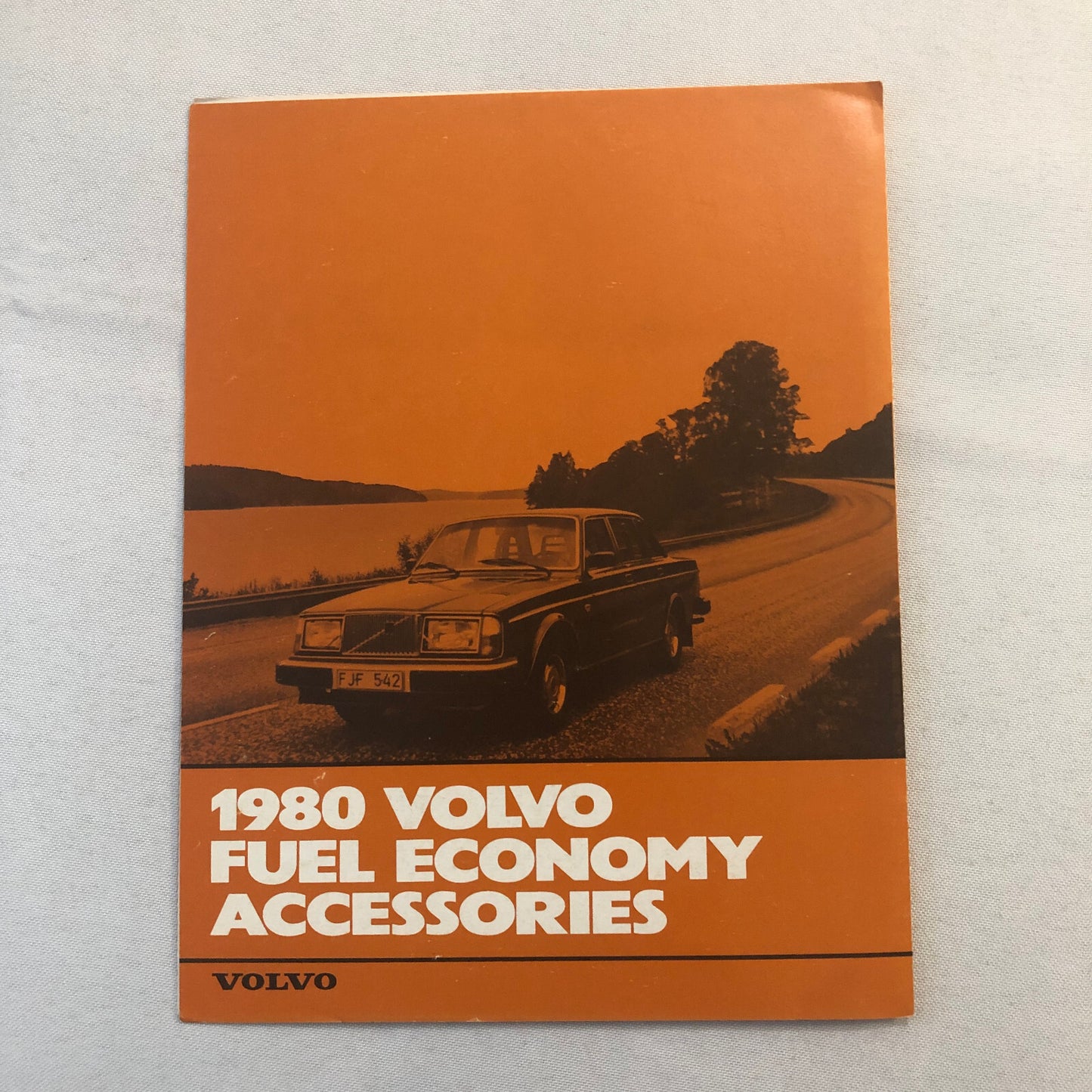 1980 Volvo Fuel Economy Accessories Sales Brochure Catalog Tachometer Spoiler +