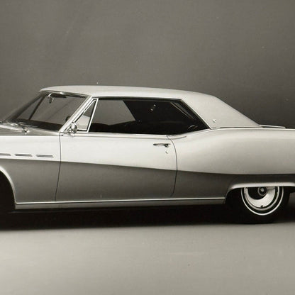 Vintage 1967 Buick Electra Car Press Photo Photograph Print