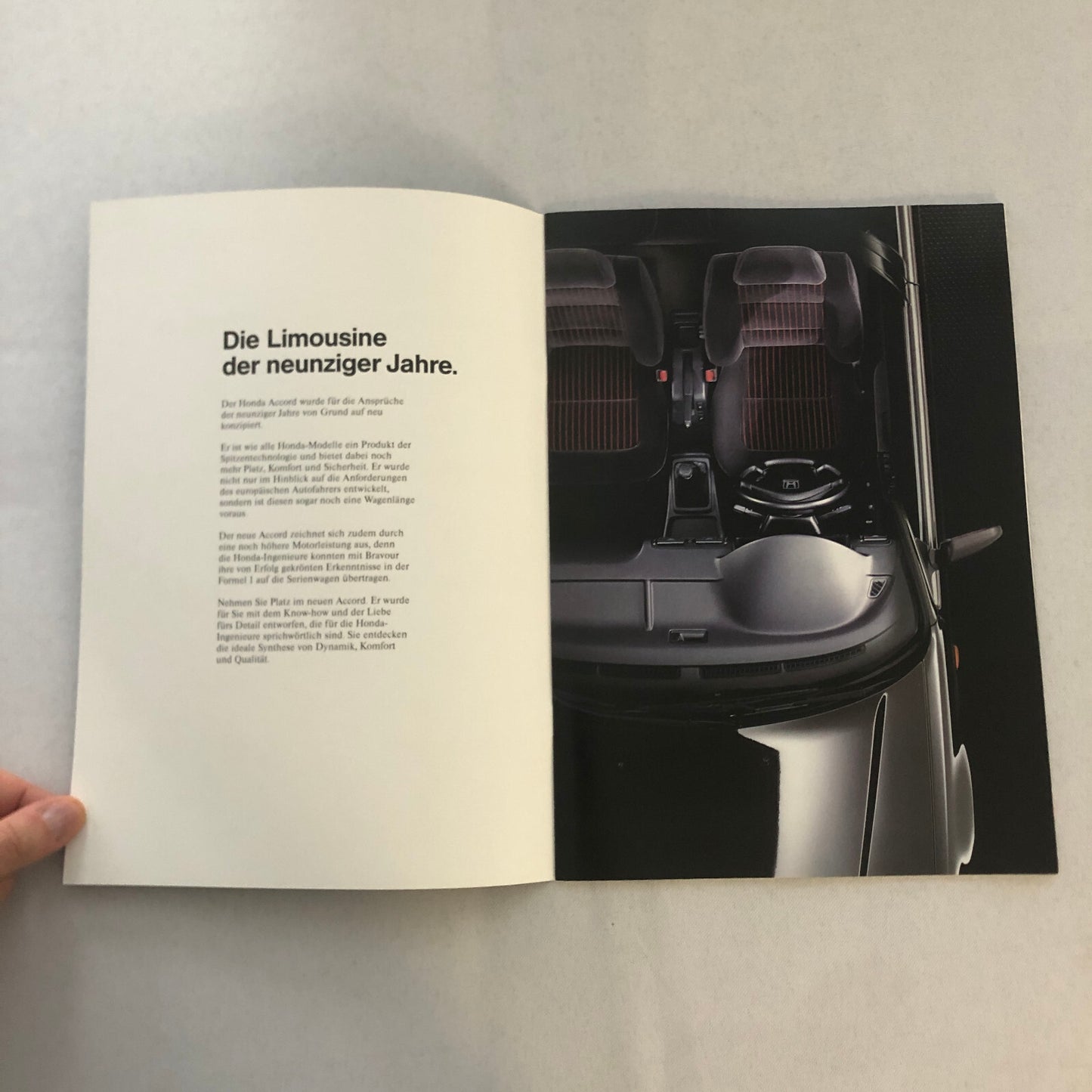 1991 Honda Accord Sedan Car Sales Brochure Catalog GERMAN TEXT European