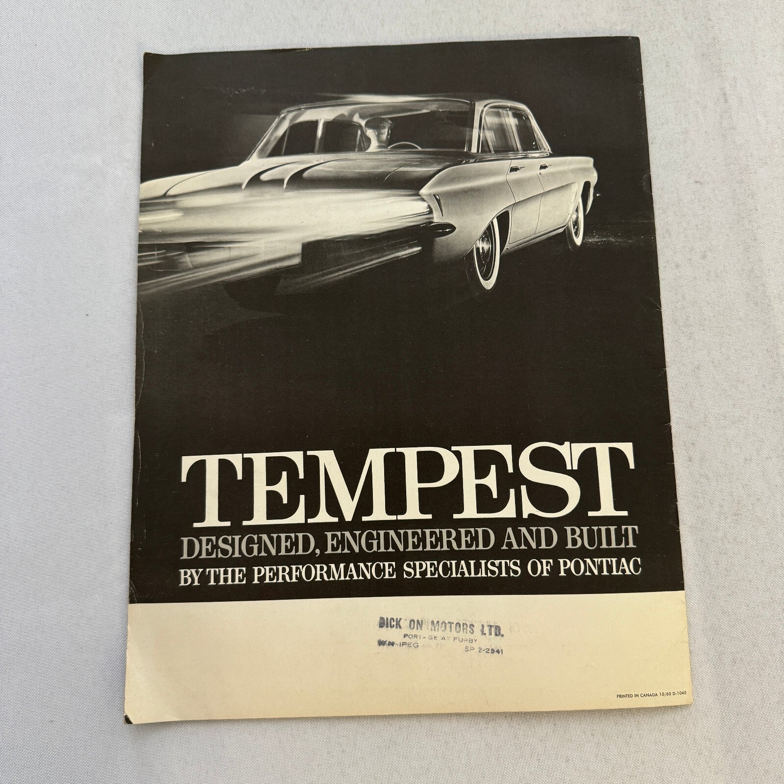 1960 Pontiac Tempest Car Sales Brochure Catalog Sedan Safari Station Wagon