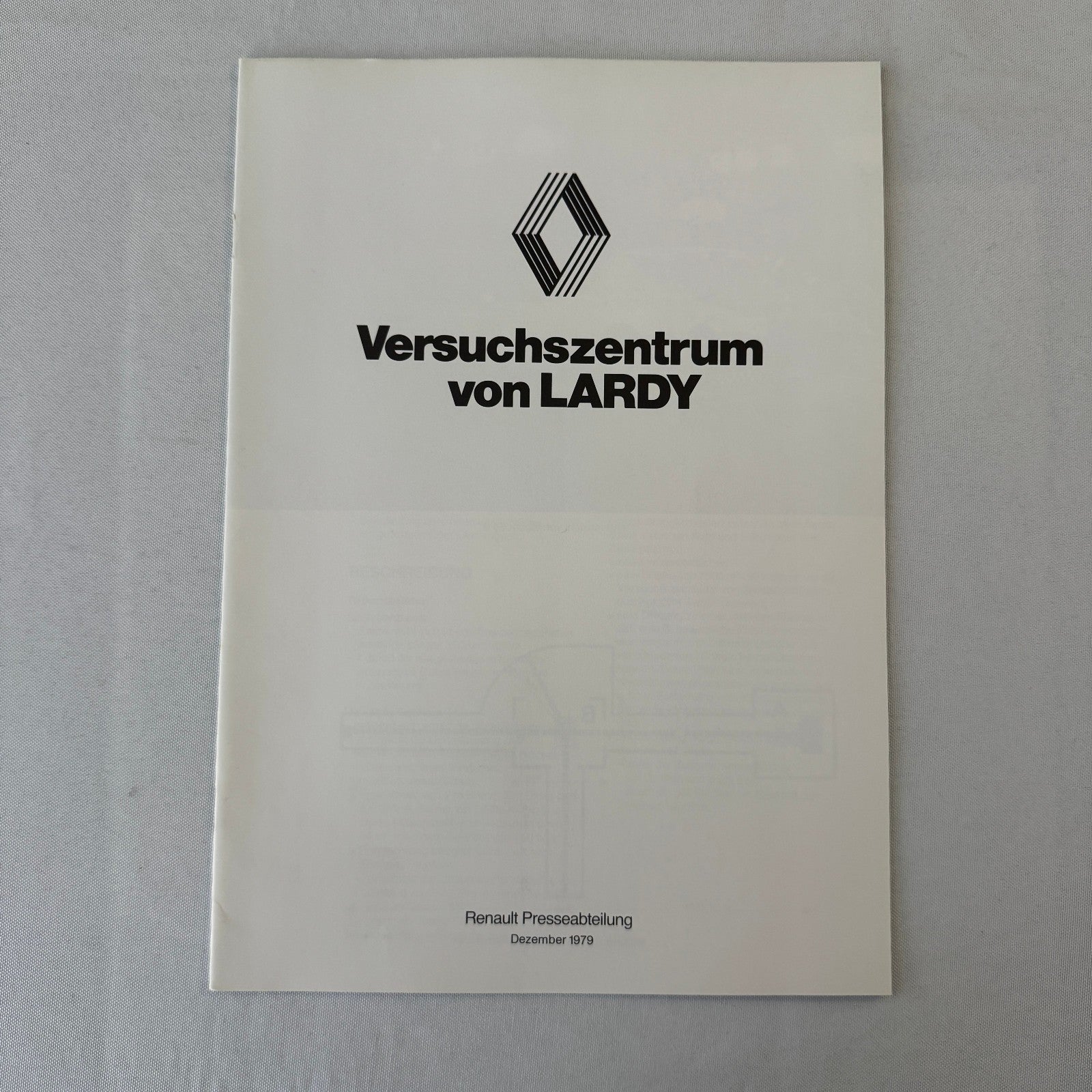 1980 Renault 5 Safety Testing Car Press Kit Brochure Photos Vintage GERMAN Text