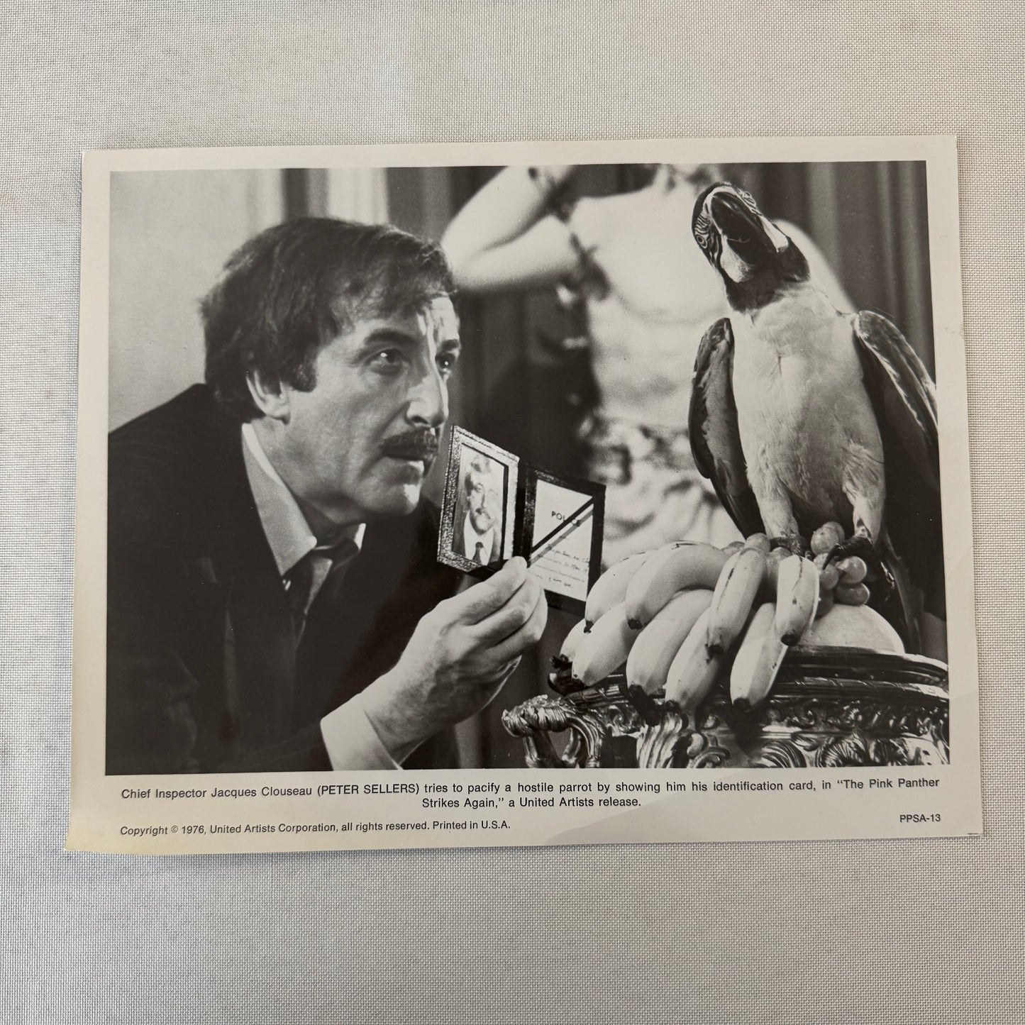 The Pink Panther Strikes Again Peter Sellers Inspector Clouseau Press Photo 1976