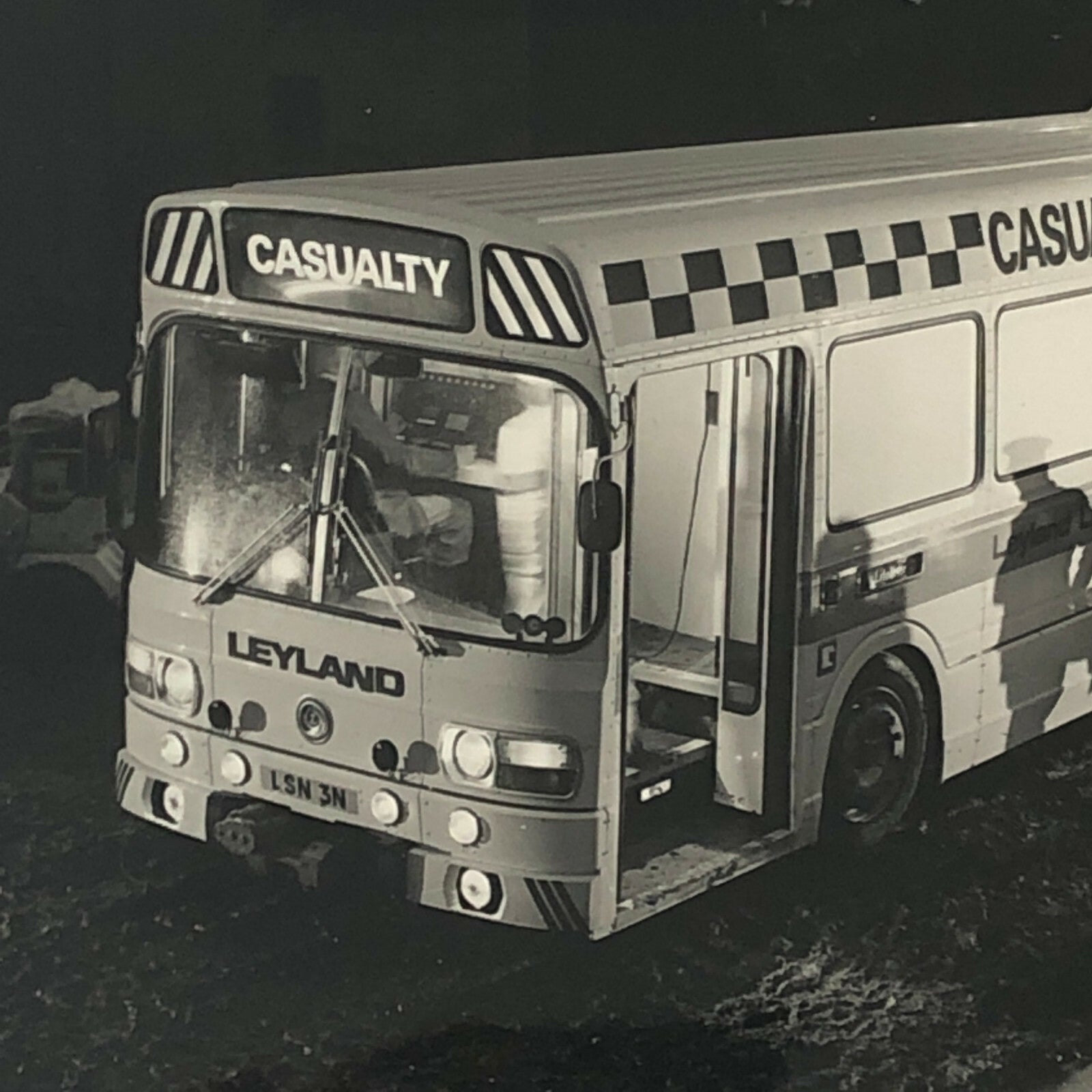 Vintage 1974 Leyland Lifeliner Ambulance Bus Factory Press Photo Photograph 3x