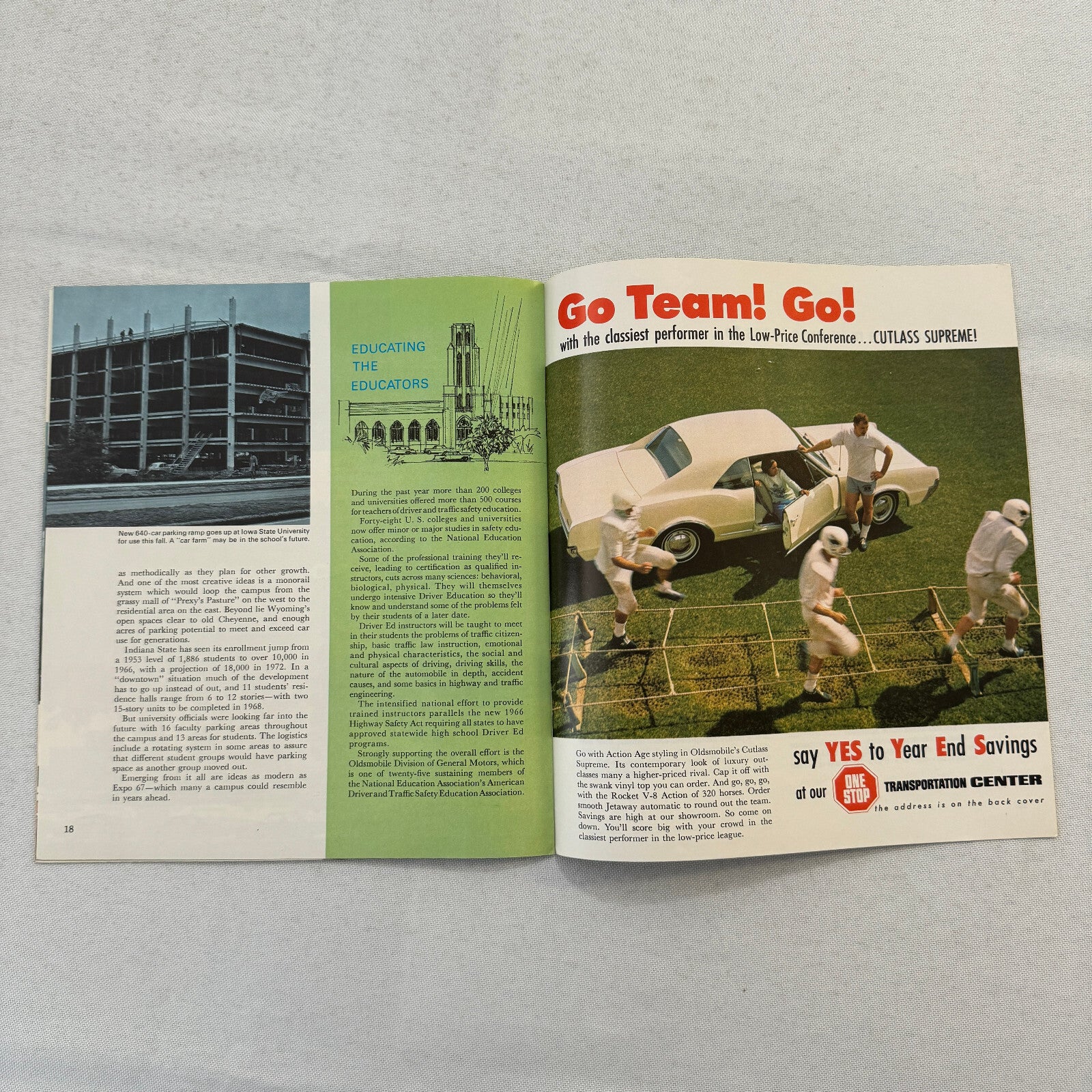 1967 Oldsmobile Rocket Circle Brochure Factory Magazine Delta 88 Youth Fashion +