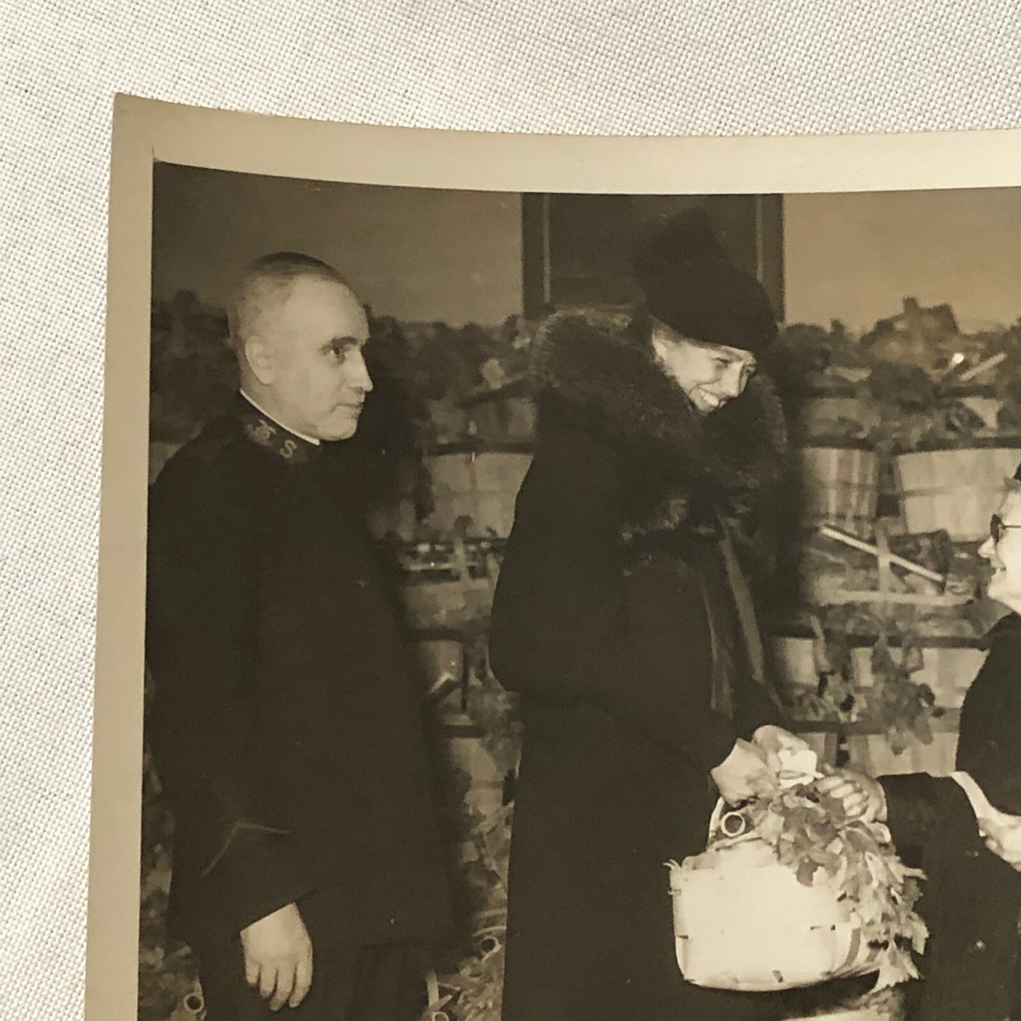 Press Photo Photograph Eleanor Roosevelt First Lady Christmas Salvation Army