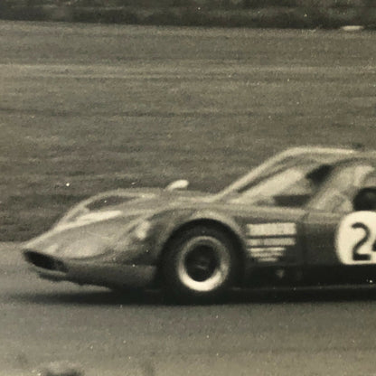 Vintage Racing Photo Photograph Print - Thruxton 1970 Chevron B6 David Farnell 