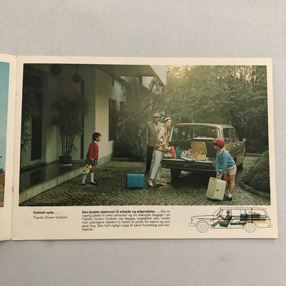 Vintage Toyota Crown Station Wagon Car Sales Brochure Catalog DANISH TEXT