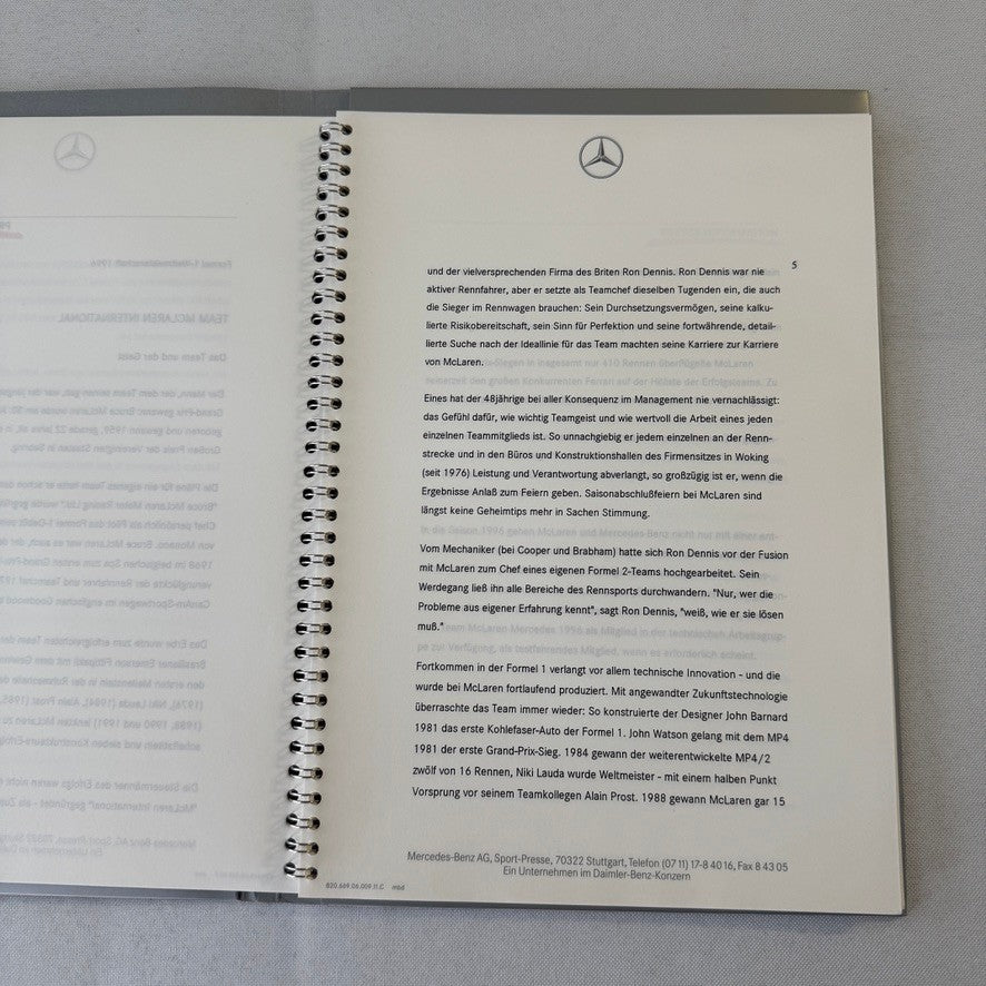 1996 Mercedes Marlboro F1 Formula One Racing Press KIt Mika Hakkinen Coulthard