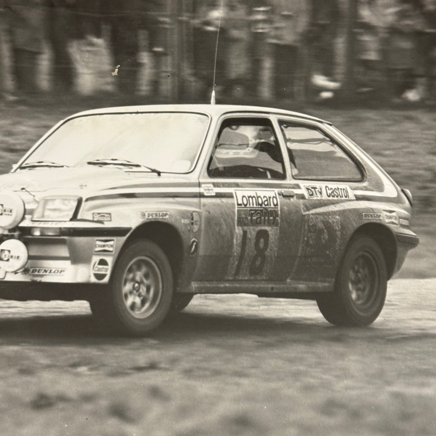 1980 RAC Rally Rallye Car Racing Photo Photograph Vauxhall Chevette Vintage Car