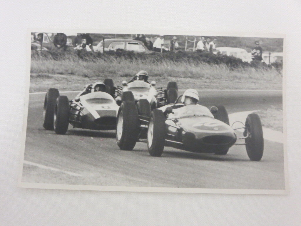 Vintage 1962 South Africa Grand Prix Racing Photograph Photo Bruce McLaren +