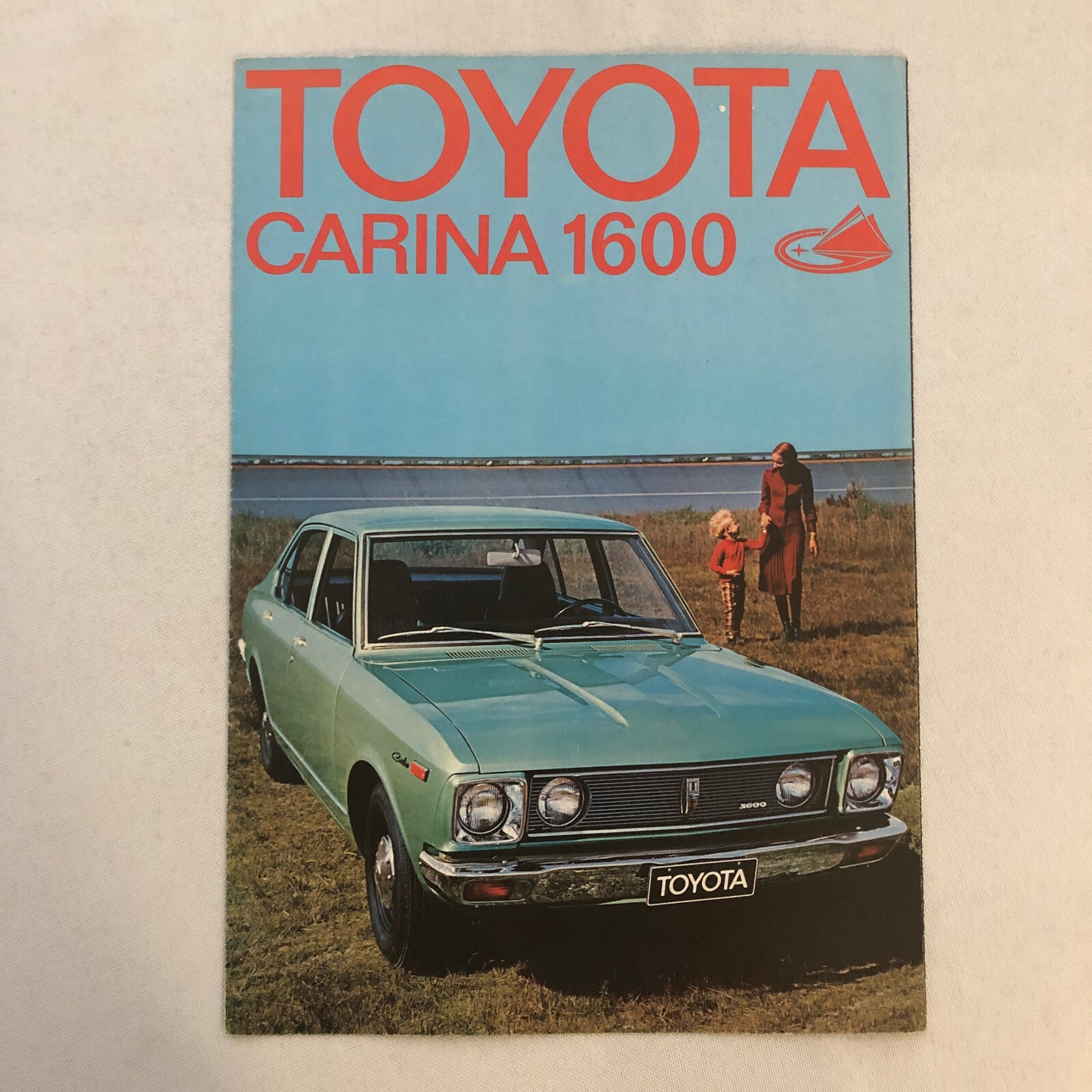 Toyota Carina 1600 Car Sales Brochure Catalog GERMAN Text European Market 1972