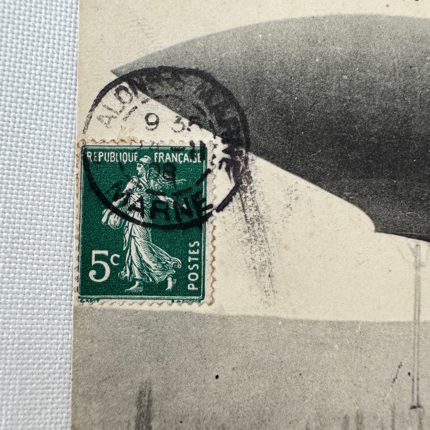 Vintage Zeppelin Airship Dirigible Postcard Post Card French La Republique 1908