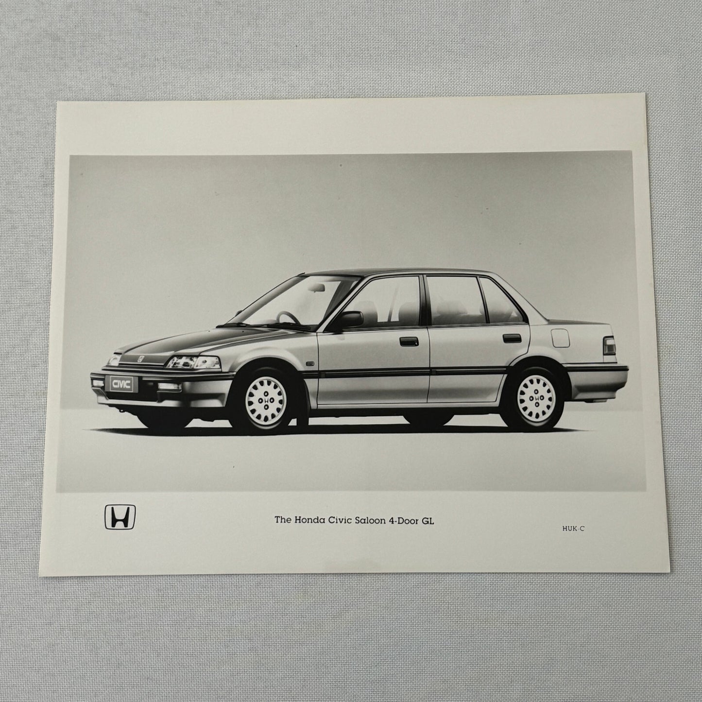 Honda Civic Saloon Sedan GL Car Factory Press Photo Photograph European Market