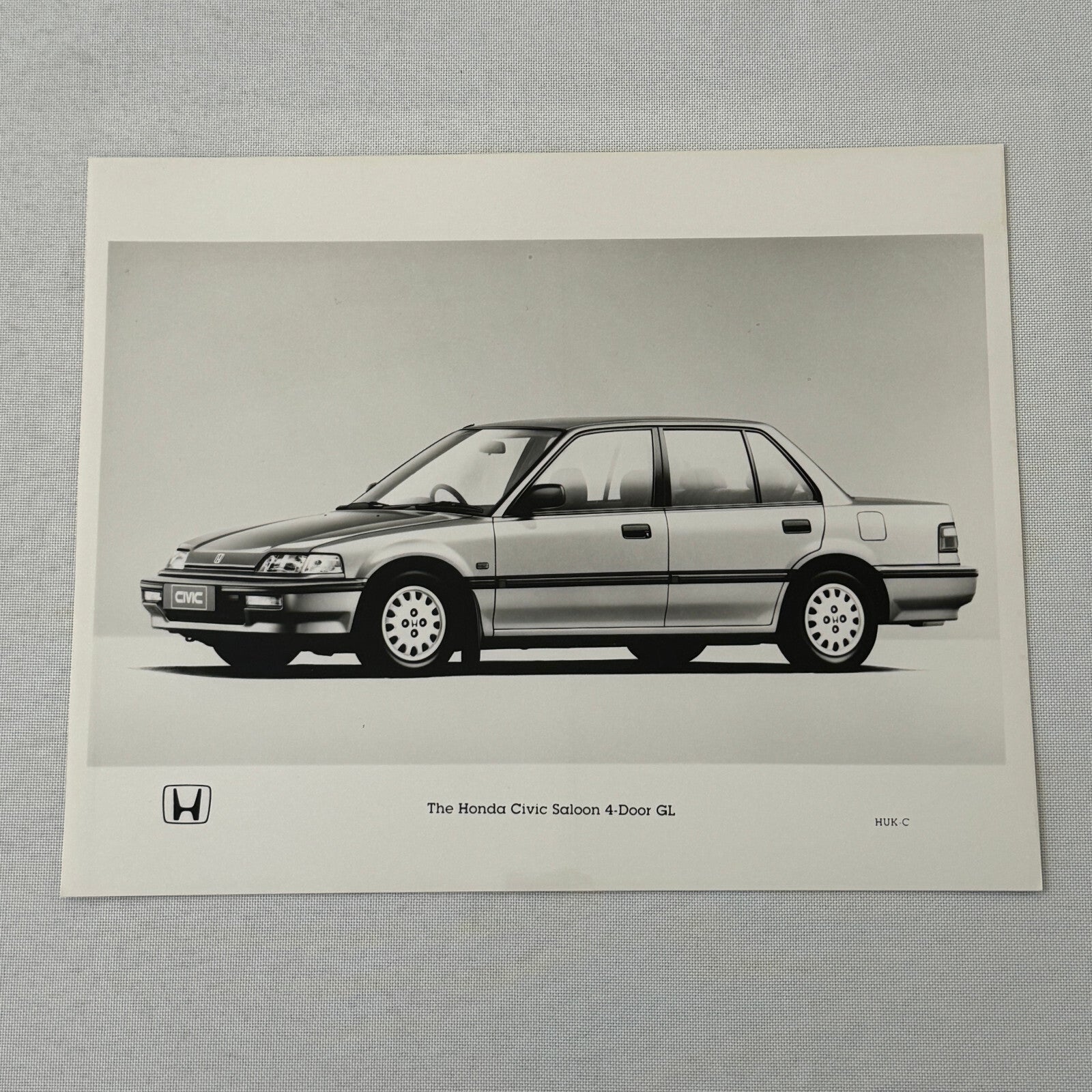 Honda Civic Saloon Sedan GL Car Factory Press Photo Photograph European Market