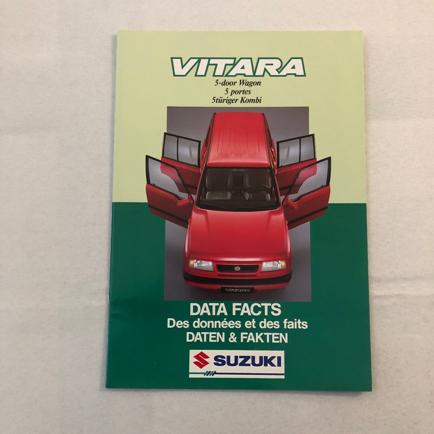 Suzuki Vitara 5-Door Wagon Press Kit Brochure Catalog 1991