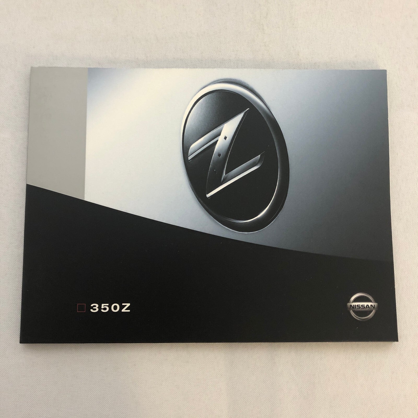 Nissan 350Z 350 Z Car Sales Brochure Catalog GERMAN Text European Market