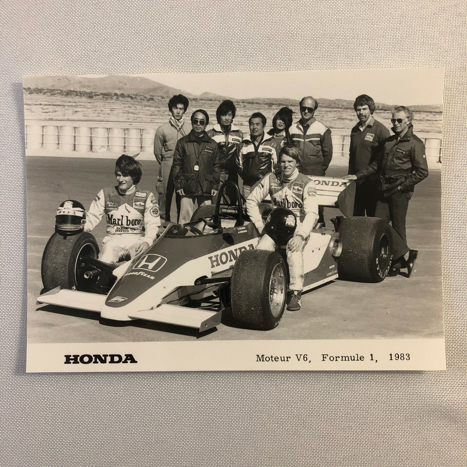 1983 Honda F1 Racing Press Kit Formula One Cars Photo + GERMAN Text 