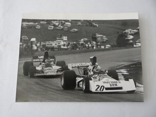 Vintage Canadian Grand Prix Racing Photograph Photo Jackie Oliver UOP Shadow +