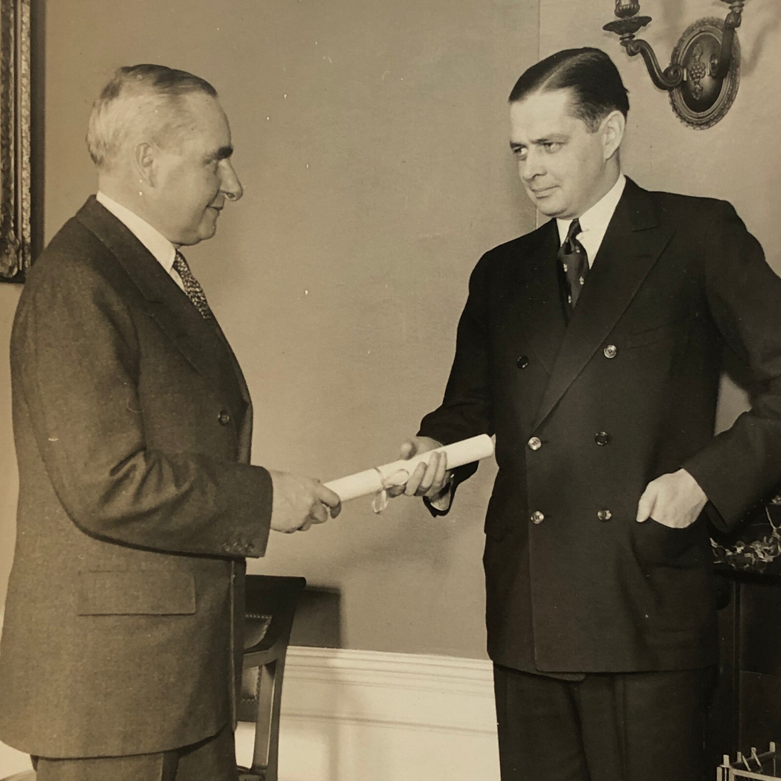 Press Photo Photograph Treasury Secretary with Assistant 1932 Underwood Photo