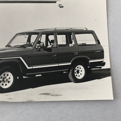 Toyota Land Cruiser FJ 60 Station Wagon G Factory Press Photo Photograph FJ60