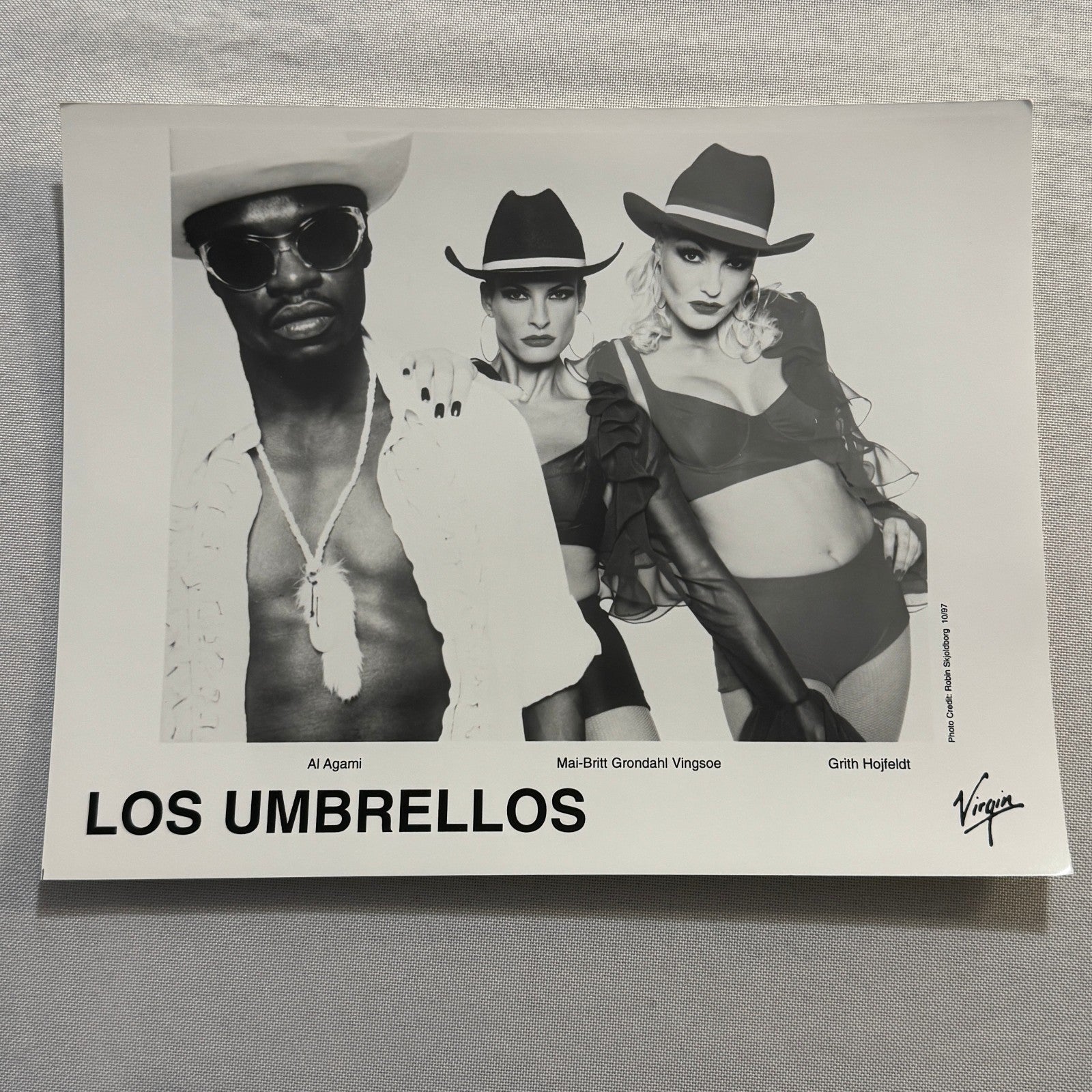 Los Umbrellos Music Publicity Press Photo Photograph Al Agami Grith Hojfeldt