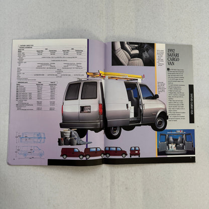 1992 GMC Commercial Truck Sales Brochure Catalog Vandura Safari Pickup Motorhome