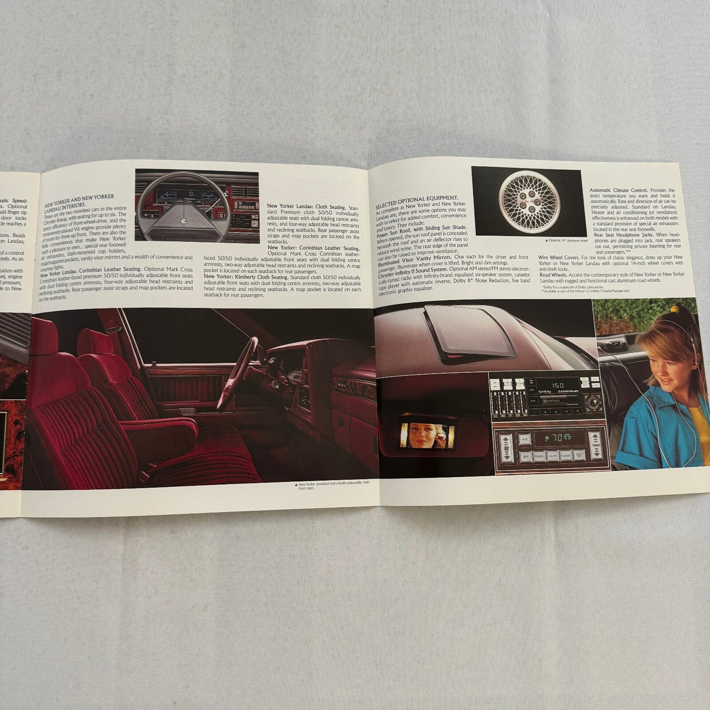 1988 Chrysler New Yorker Car Sales Brochure Catalog Advertising Landau
