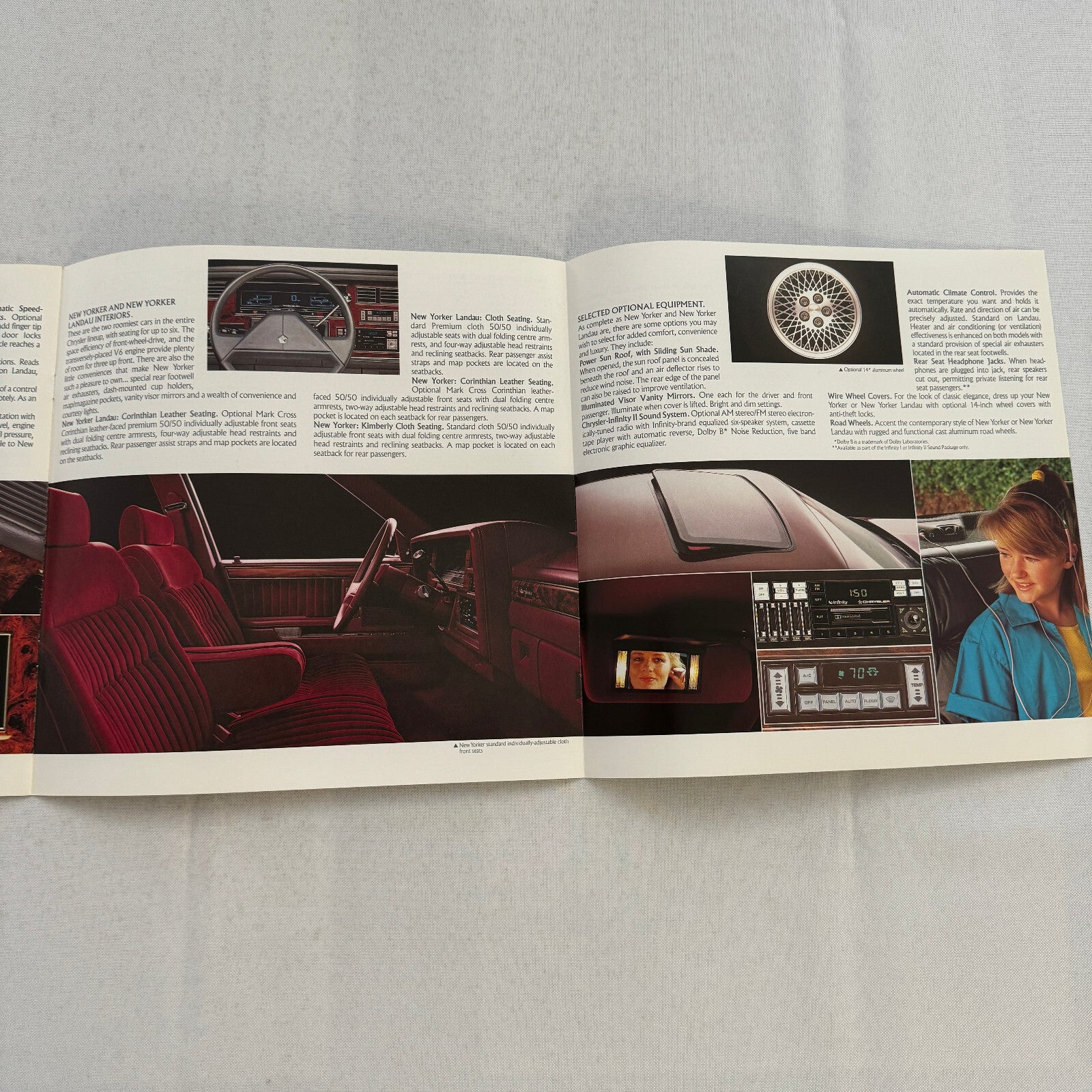 1988 Chrysler New Yorker Car Sales Brochure Catalog Advertising Landau