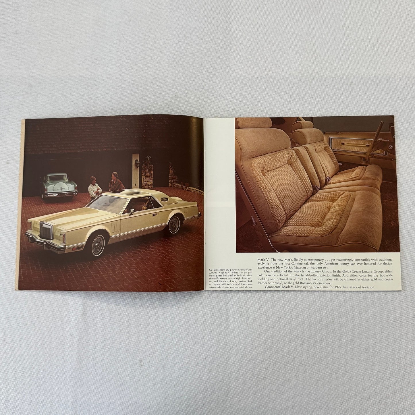 1977 Lincoln Car Sales Brochure Catalog Lincoln Continental Mark V