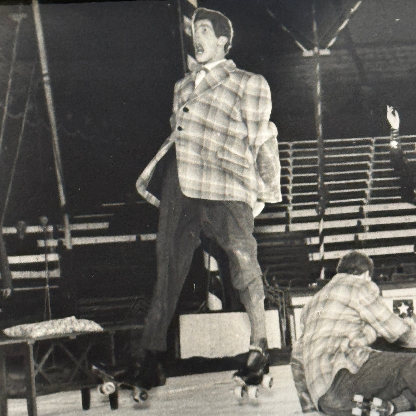 Circus Roller Skating Act Photo Photograph Print Vintage 3 Miehes