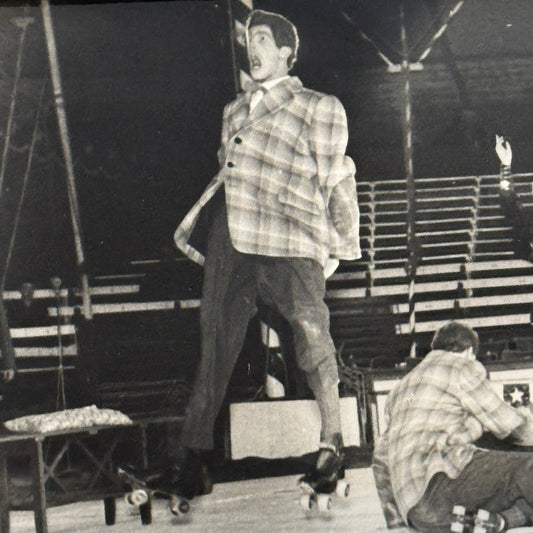Circus Roller Skating Act Photo Photograph Print Vintage 3 Miehes