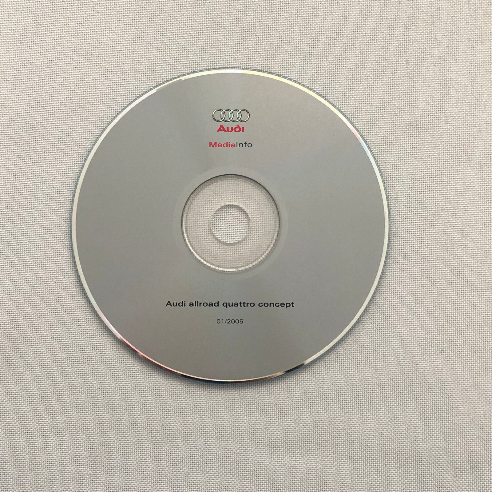 Audi Allroad Quattro Station Wagon Concept Car Press Kit Photo CD GERMAN Text
