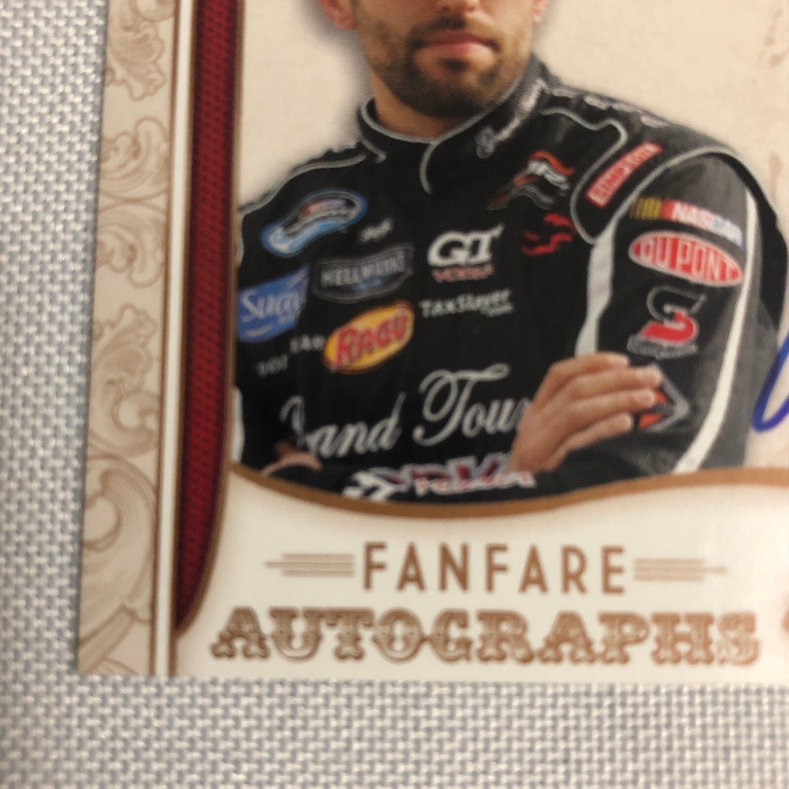 2011 Press Pass Aric Almirola Fanfare Autographs Signed Card Auto Signature /115