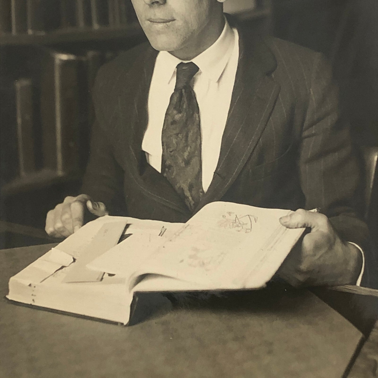 Press Photograph Photo Chicago Academy of Sciences Museum Director Film
