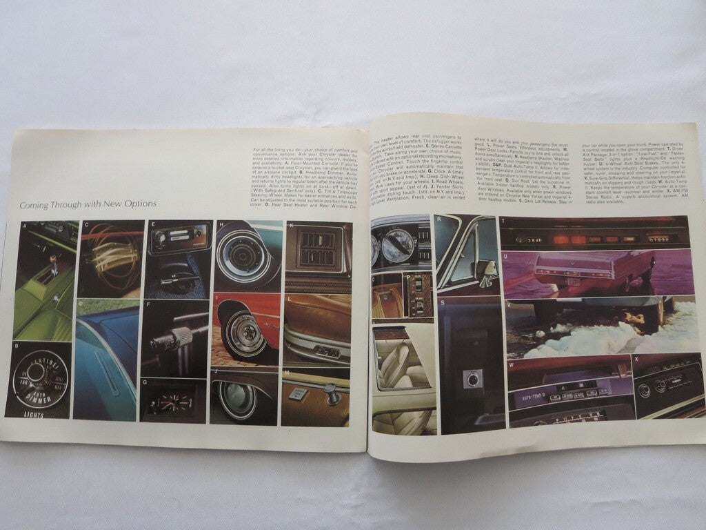 1971 Chrysler & Imperial Sales Brochure Catalog New Yorker Newport 300 + 