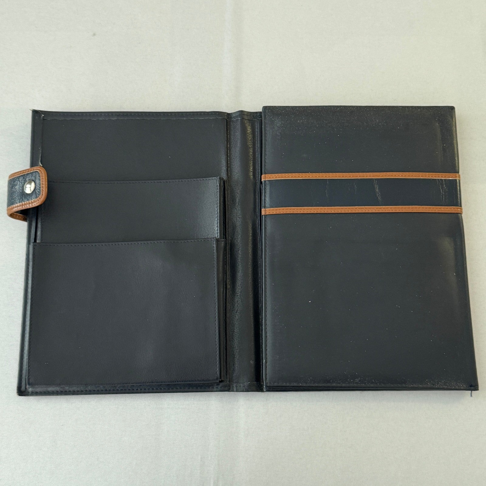 1988 Saab 900 Owners Manual Book Pouch Sedan Convertible Vintage Car