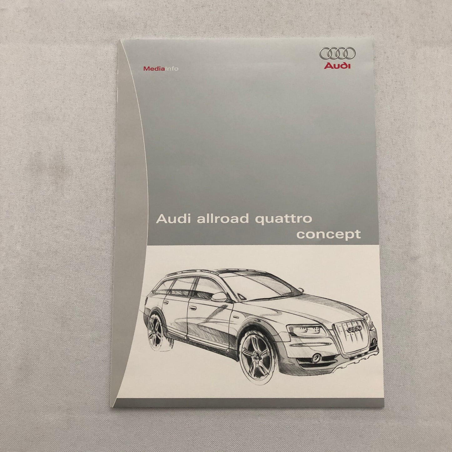 Audi Allroad Quattro Station Wagon Concept Car Press Kit Photo CD GERMAN Text