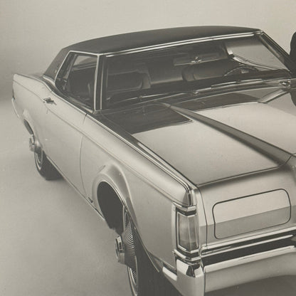 Lincoln Continental Mark III Vintage Press Photo Photograph Car Sebring 1968