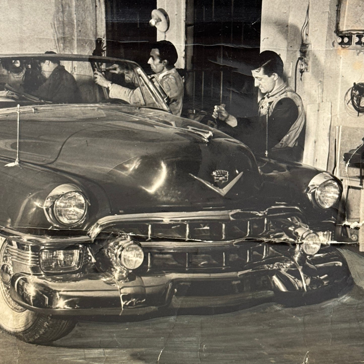 Cadillac Repair Shop Italian Press Photo Photograph Print Vintage Car Automobile